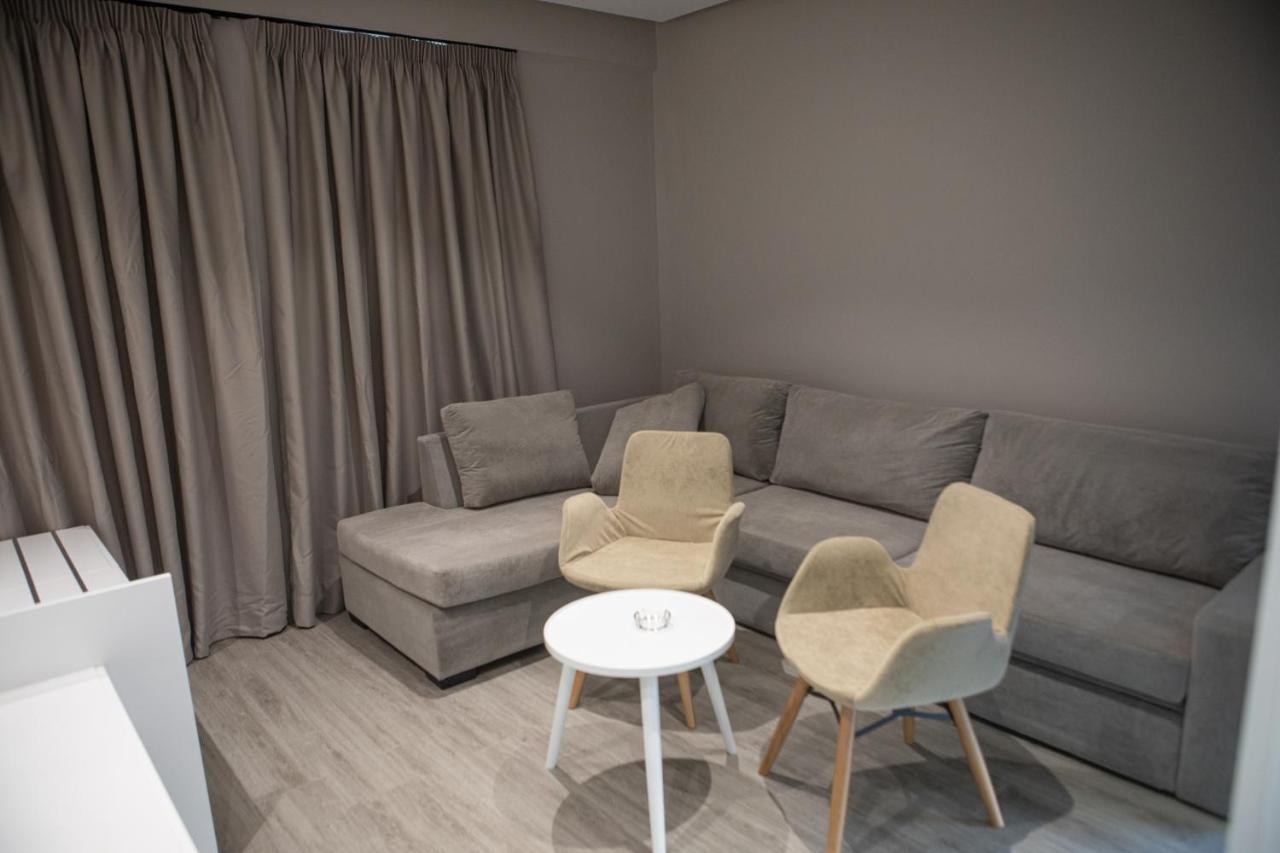 Hotel Qeparo Kültér fotó